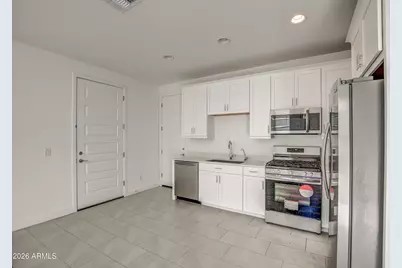 29127 N 31st Lane, Phoenix, AZ 85083 - Photo 9