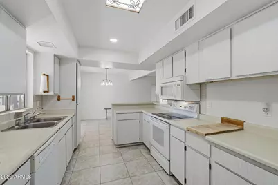 26402 S Lakemont Drive, Sun Lakes, AZ 85248 - Photo 3