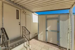 10955 N 79th Ave, Peoria, AZ 85345 - Photo 21