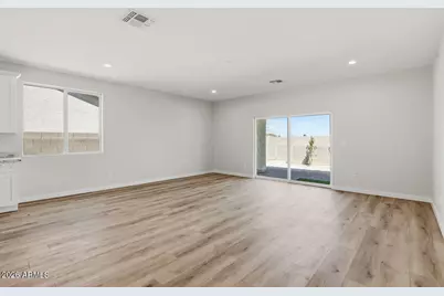 9192 W Rafael Drive, Arizona City, AZ 85123 - Photo 7