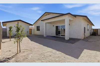 9192 W Rafael Drive, Arizona City, AZ 85123 - Photo 33