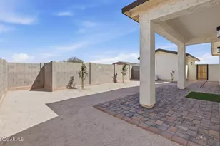 9192 W Rafael Dr, Arizona City, AZ 85123 - Photo 31