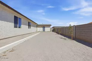 9192 W Rafael Dr, Arizona City, AZ 85123 - Photo 35