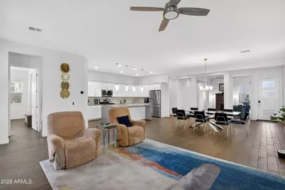 939 E Paseo Way, Phoenix, AZ 85042 - Photo 23