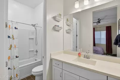 939 E Paseo Way, Phoenix, AZ 85042 - Photo 41