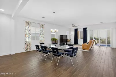 939 E Paseo Way, Phoenix, AZ 85042 - Photo 13