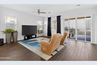 939 E Paseo Way, Phoenix, AZ 85042 - Photo 21