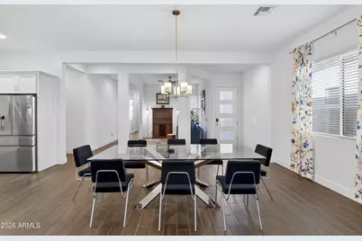 939 E Paseo Way, Phoenix, AZ 85042 - Photo 11