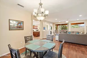 16418 W Desert Lily Dr, Surprise, AZ 85387 - Photo 7