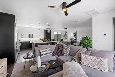 4331 N 27th Place, Phoenix, AZ 85016 - Photo 5