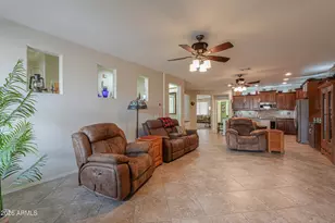 1338 E Madison Dr, Casa Grande, AZ 85122 - Photo 17