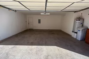 42424 N Gavilan Peak Pkwy, Anthem, AZ 85086 - Photo 23