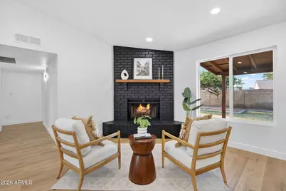 1327 W Highland Street, Chandler, AZ 85224 - Photo 9