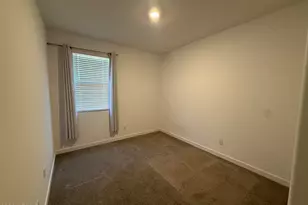 1538 W Carmen St, Phoenix, AZ 85041 - Photo 11