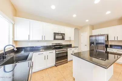 14951 N 145th Avenue, Surprise, AZ 85379 - Photo 7