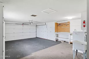 10010 W Manzanita Dr, Sun City, AZ 85373 - Photo 37