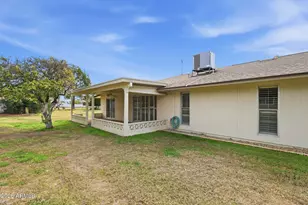 10010 W Manzanita Dr, Sun City, AZ 85373 - Photo 43