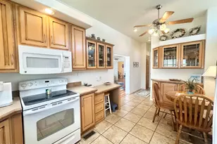 725 S Emerald Dr, Apache Junction, AZ 85119 - Photo 31