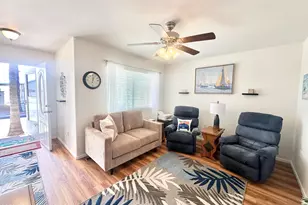 725 S Emerald Dr, Apache Junction, AZ 85119 - Photo 13