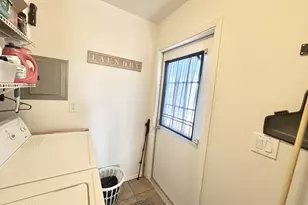 725 S Emerald Dr, Apache Junction, AZ 85119 - Photo 59