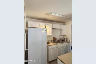 7125 W Heatherbrae Drive, Phoenix, AZ 85033 - Photo 3