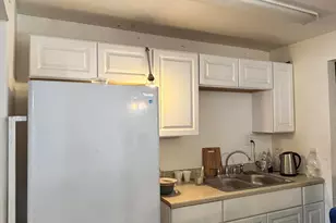 7125 W Heatherbrae Dr, Phoenix, AZ 85033 - Photo 3