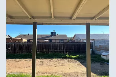 7125 W Heatherbrae Drive, Phoenix, AZ 85033 - Photo 5