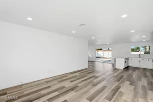 534 E Pebble Beach Dr, Tempe, AZ 85282 - Photo 9