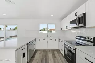 534 E Pebble Beach Dr, Tempe, AZ 85282 - Photo 15