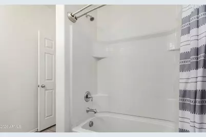 5751 N 71st Drive, Glendale, AZ 85303 - Photo 13