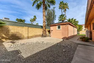 612 W Gleneagles Dr, Phoenix, AZ 85023 - Photo 41