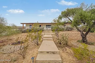 1702 E Griswold Rd, Phoenix, AZ 85020 - Photo 1