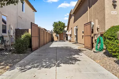 18228 W Tina Lane, Surprise, AZ 85387 - Photo 3