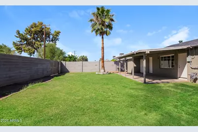 8127 E Columbus Avenue, Scottsdale, AZ 85251 - Photo 15