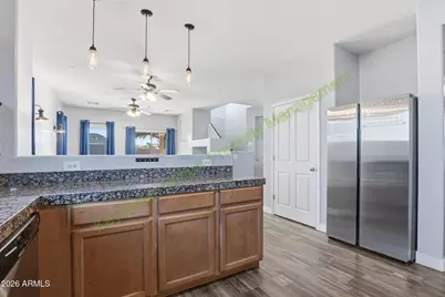 1621 S Starling Drive, Gilbert, AZ 85295 - Photo 11