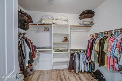 192 W Hackberry Avenue, San Tan Valley, AZ 85140 - Photo 9