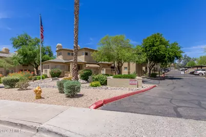 1880 E Morten Avenue #217, Phoenix, AZ 85020 - Photo 35