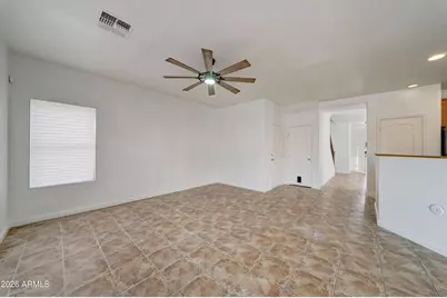 802 N 111th Drive, Avondale, AZ 85323 - Photo 7