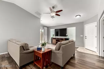 1377 E Pryor Road, San Tan Valley, AZ 85140 - Photo 5