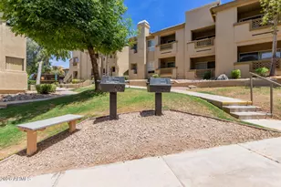 1880 E Morten Ave, Phoenix, AZ 85020 - Photo 23