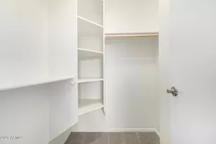 1880 E Morten Ave, Phoenix, AZ 85020 - Photo 17