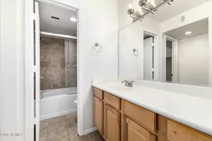 1880 E Morten Ave, Phoenix, AZ 85020 - Photo 11