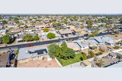 8151 W Clarendon Avenue, Phoenix, AZ 85033 - Photo 45