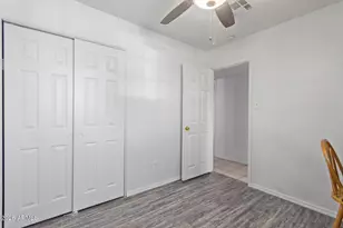 8151 W Clarendon Ave, Phoenix, AZ 85033 - Photo 19