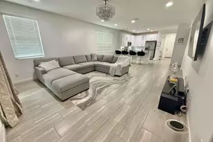 16535 W Questa Dr, Surprise, AZ 85387 - Photo 7