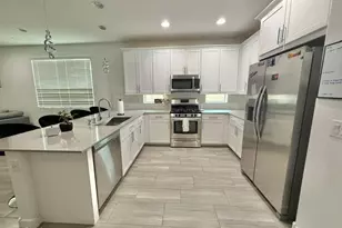 16535 W Questa Dr, Surprise, AZ 85387 - Photo 5