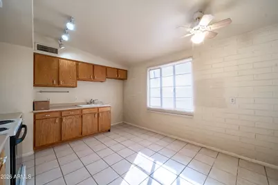 11810 N 113th Drive, Youngtown, AZ 85363 - Photo 5