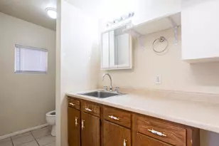 11810 N 113th Ave, Youngtown, AZ 85363 - Photo 9