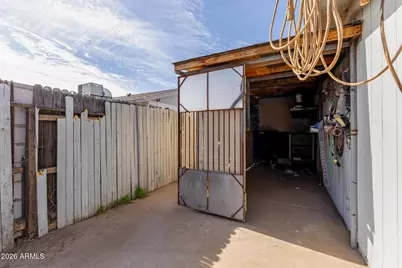 3829 N 81st Avenue, Phoenix, AZ 85033 - Photo 33