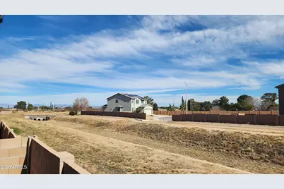 1537 Braddock Drive, Sierra Vista, AZ 85635 - Photo 21